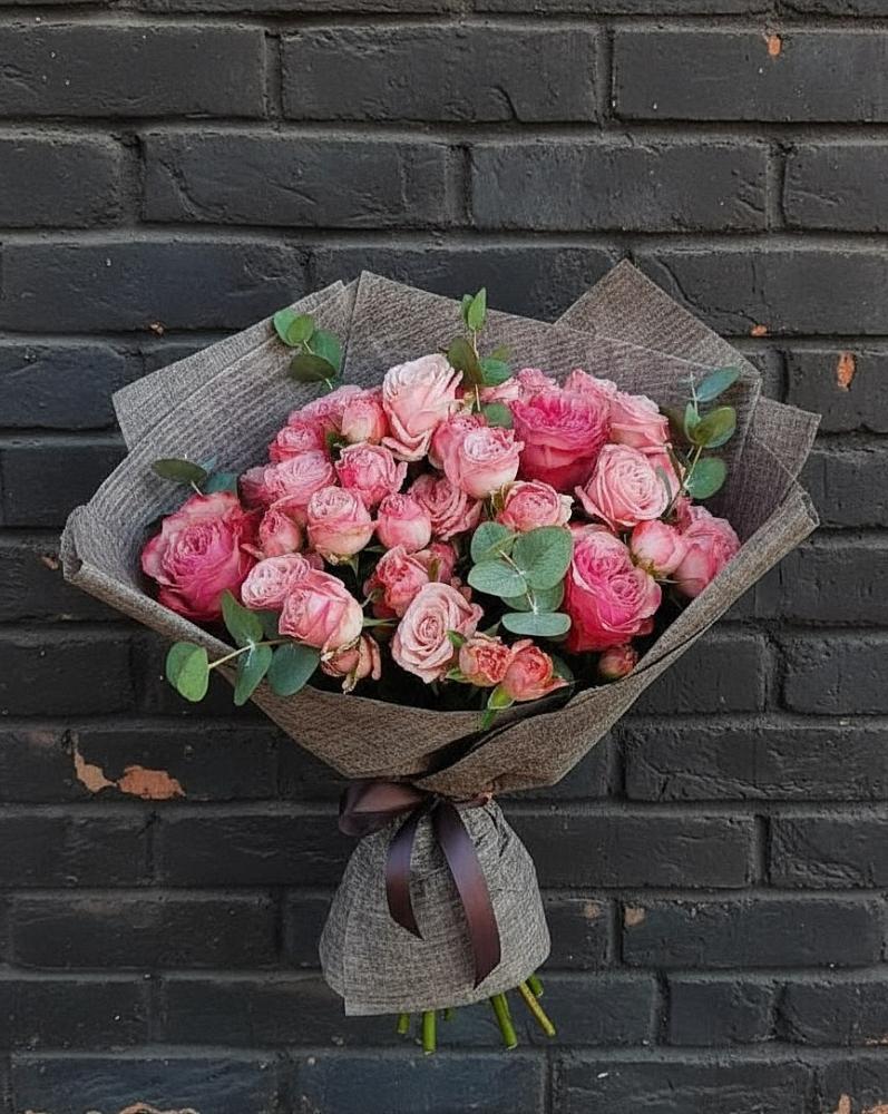 Букет цветов из: Розы в Орево