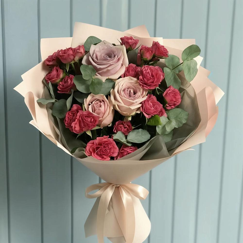 Букет цветов из: Гвоздики и Розы в Орево