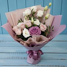 Букет цветов из:  Розы и Лизиантусы в Орево