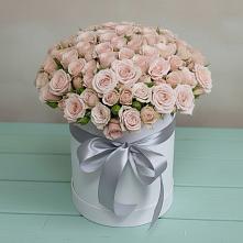 Цветочная композиция из Розы в шляпной коробке в Орево