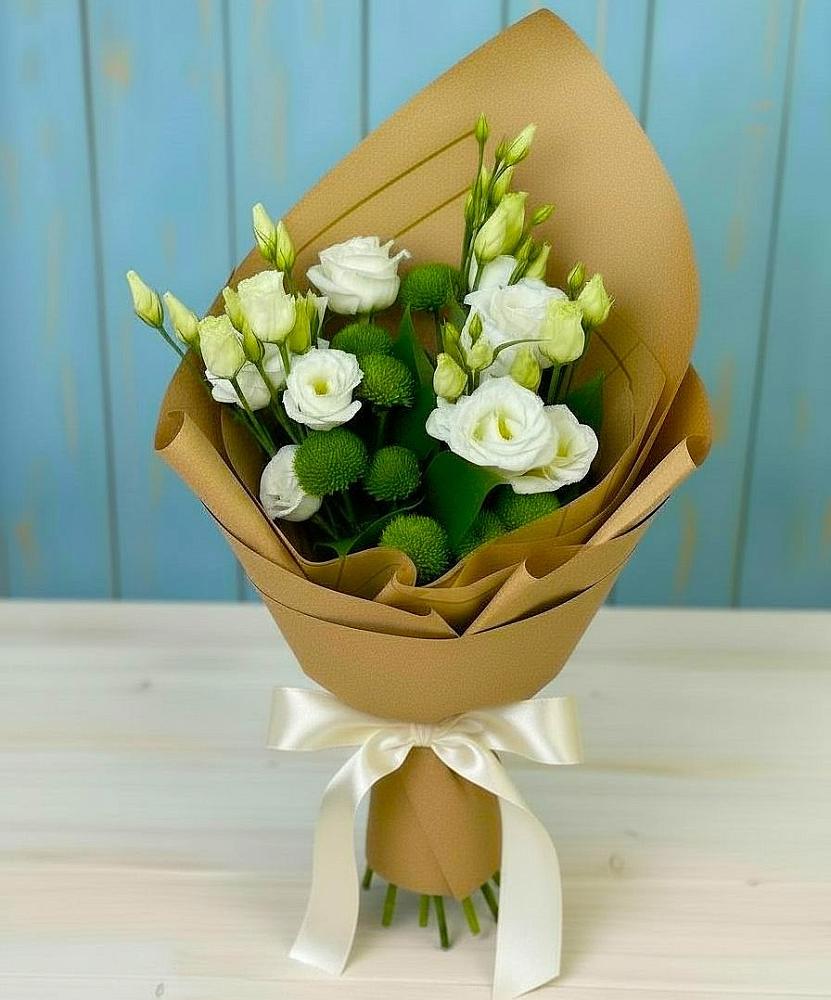 Букет цветов из: Хризантемы и Лизиантусы в Орево