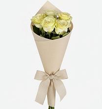 Букет цветов из:  Розы в Орево