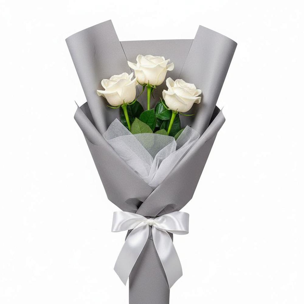 Букет 3 белые розы в Орево