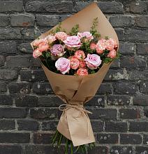 Букет цветов из:  Розы в Орево