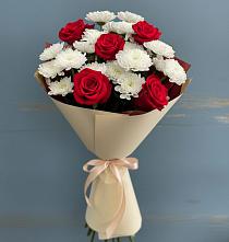 Букет цветов из:  Розы и Хризантемы в Орево