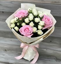 Букет цветов из:  Розы в Орево