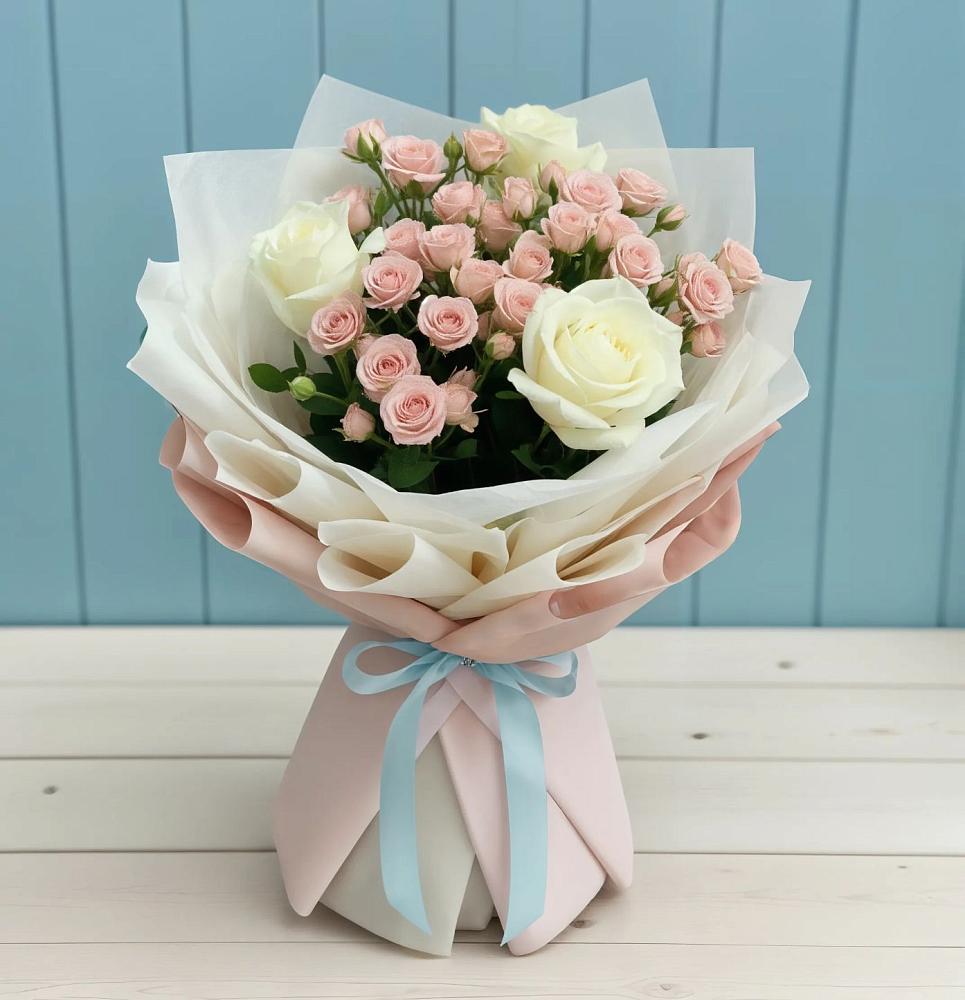 Букет цветов из: Розы в Орево