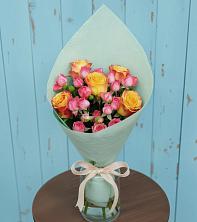Букет цветов из:  Розы в Орево