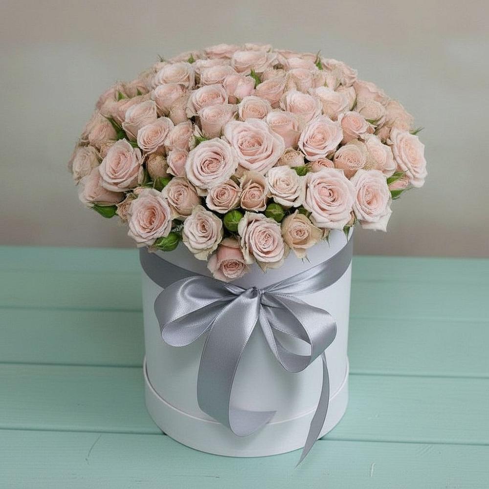 Цветочная композиция из Розы в шляпной коробке в Орево